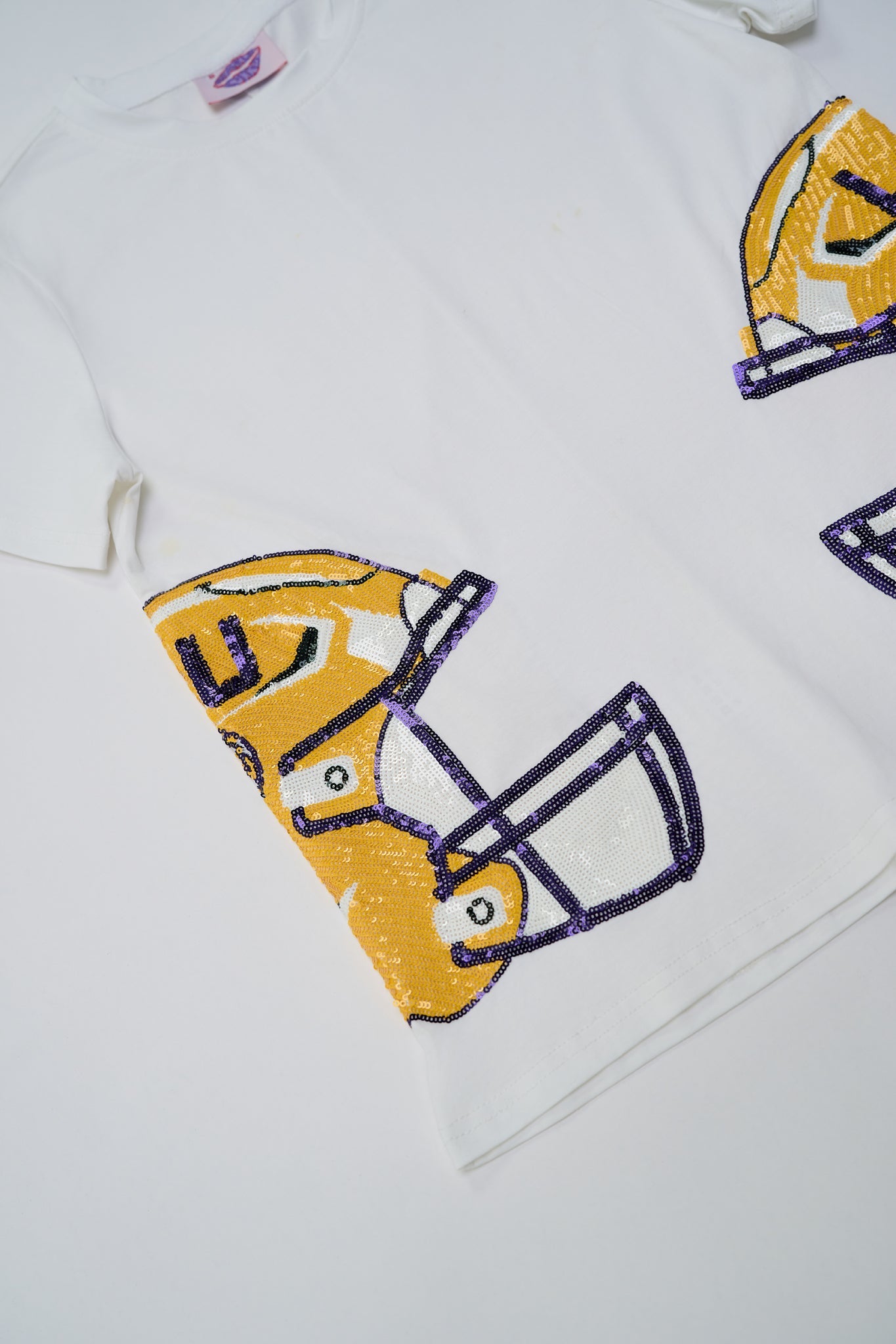 LSU Helmet WRAP TEE